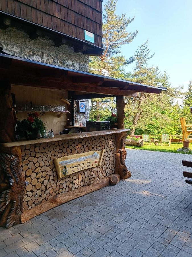 Valvasorjev Dom Pod Stolom Hostel Zirovnica Ngoại thất bức ảnh