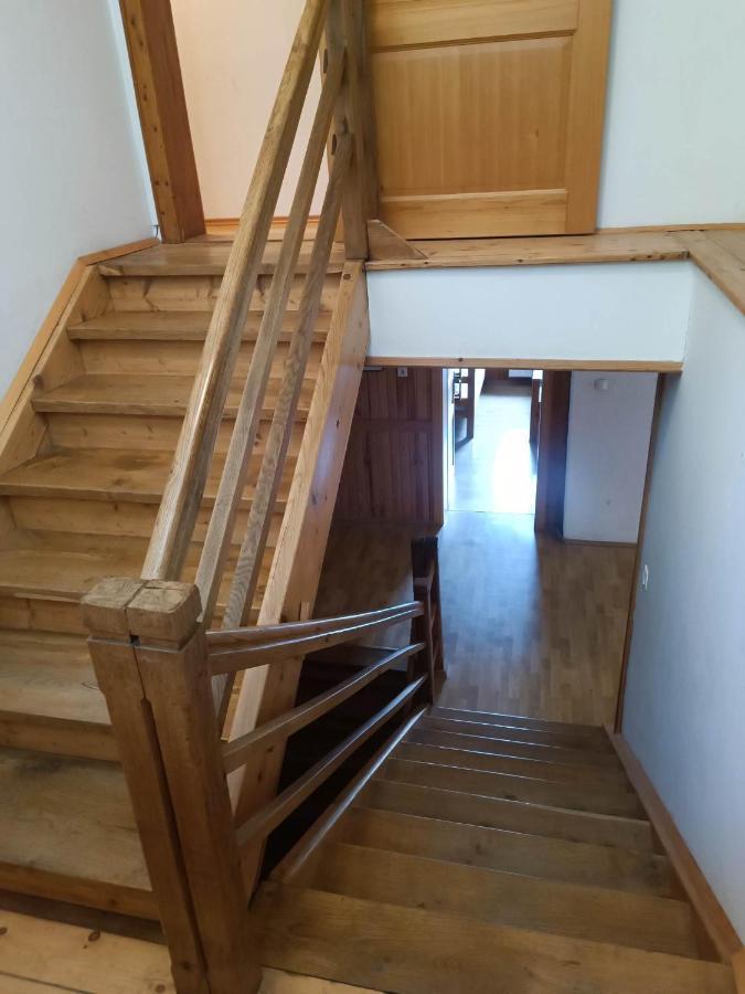 Valvasorjev Dom Pod Stolom Hostel Zirovnica Ngoại thất bức ảnh